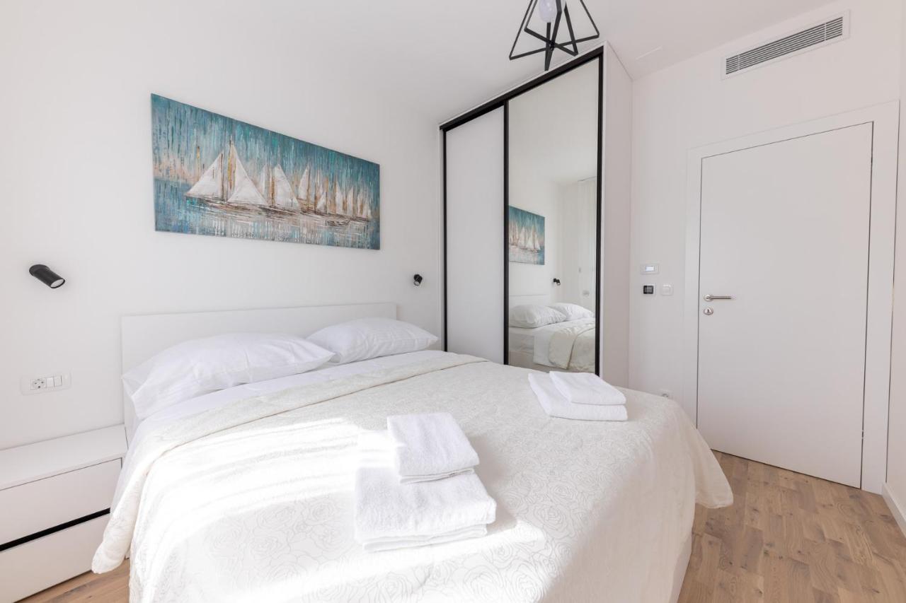 Apartman Ivan & Marko โตรกีร์ ภายนอก รูปภาพ