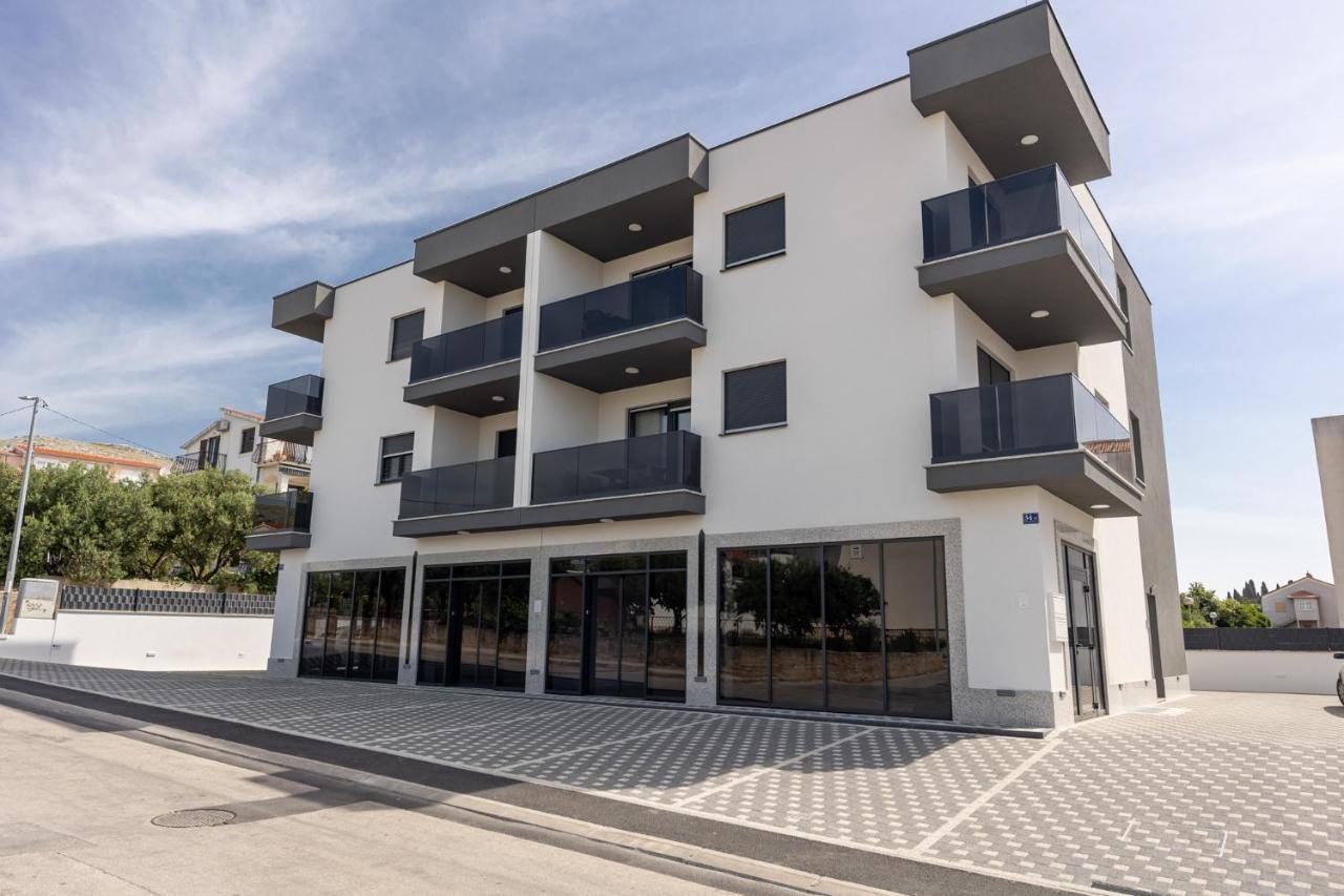 Apartman Ivan & Marko โตรกีร์ ภายนอก รูปภาพ