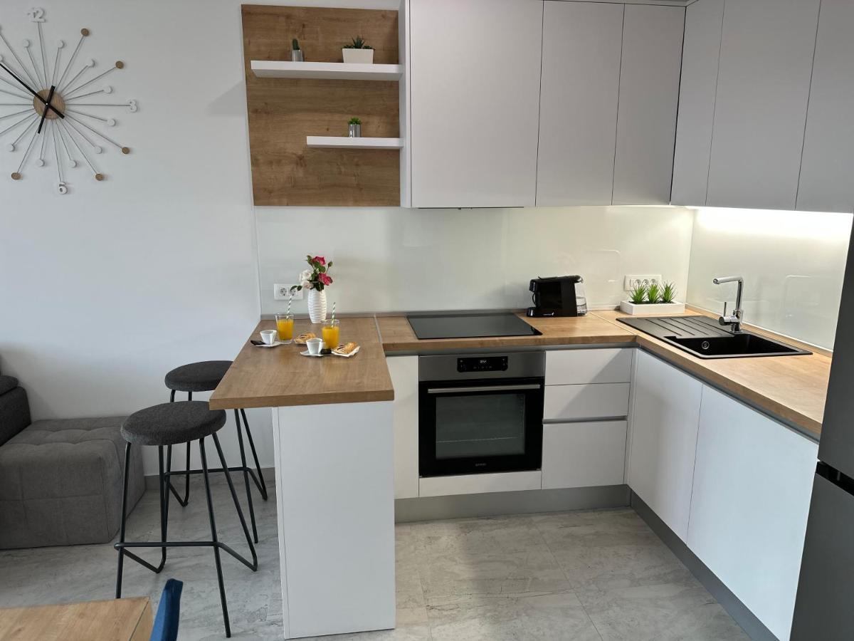 Apartman Ivan & Marko โตรกีร์ ภายนอก รูปภาพ